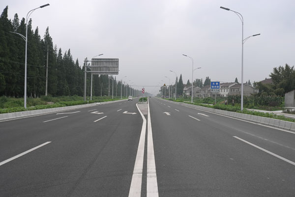 鹽匯路道路施工